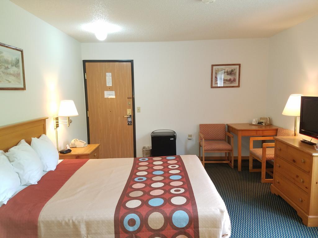 Hotel Super 8 By Wyndham Phillips Zewnętrze zdjęcie
